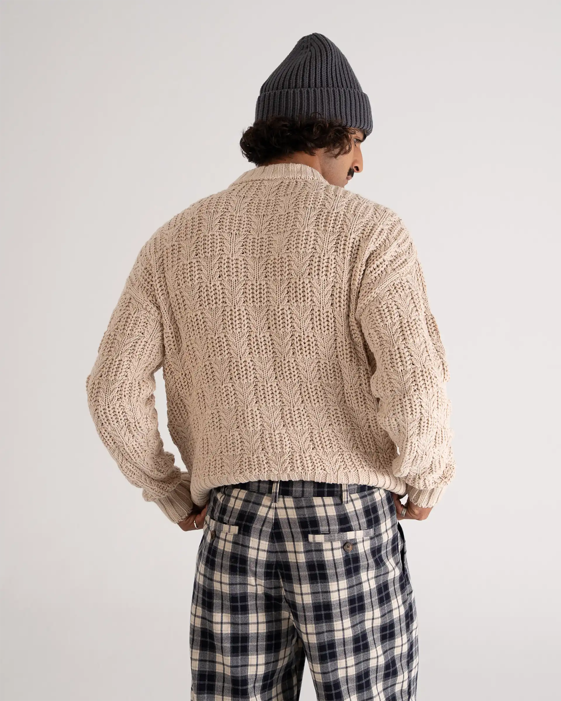Cottage Knit Sweater Beige PROHIBITED