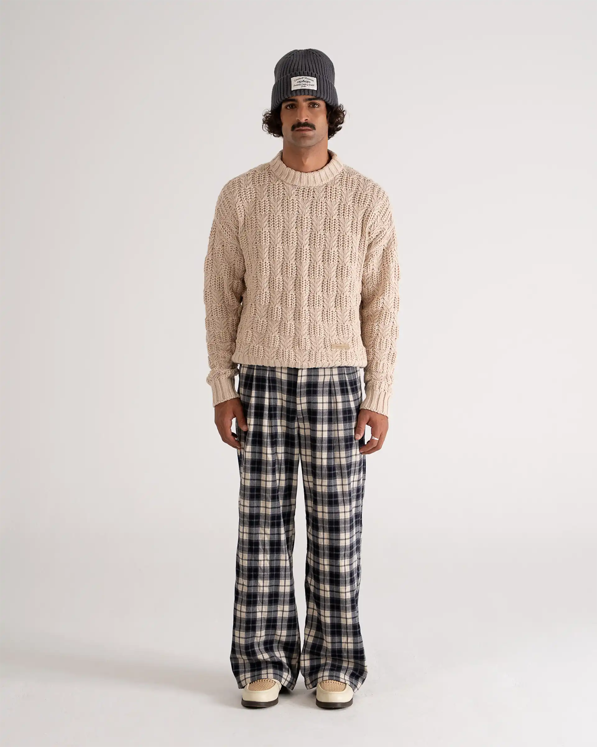 Cottage Knit Sweater Beige PROHIBITED