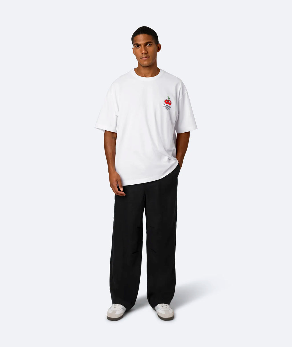 FRUIT STICKERS T-SHIRT - WHITE ON VACATION