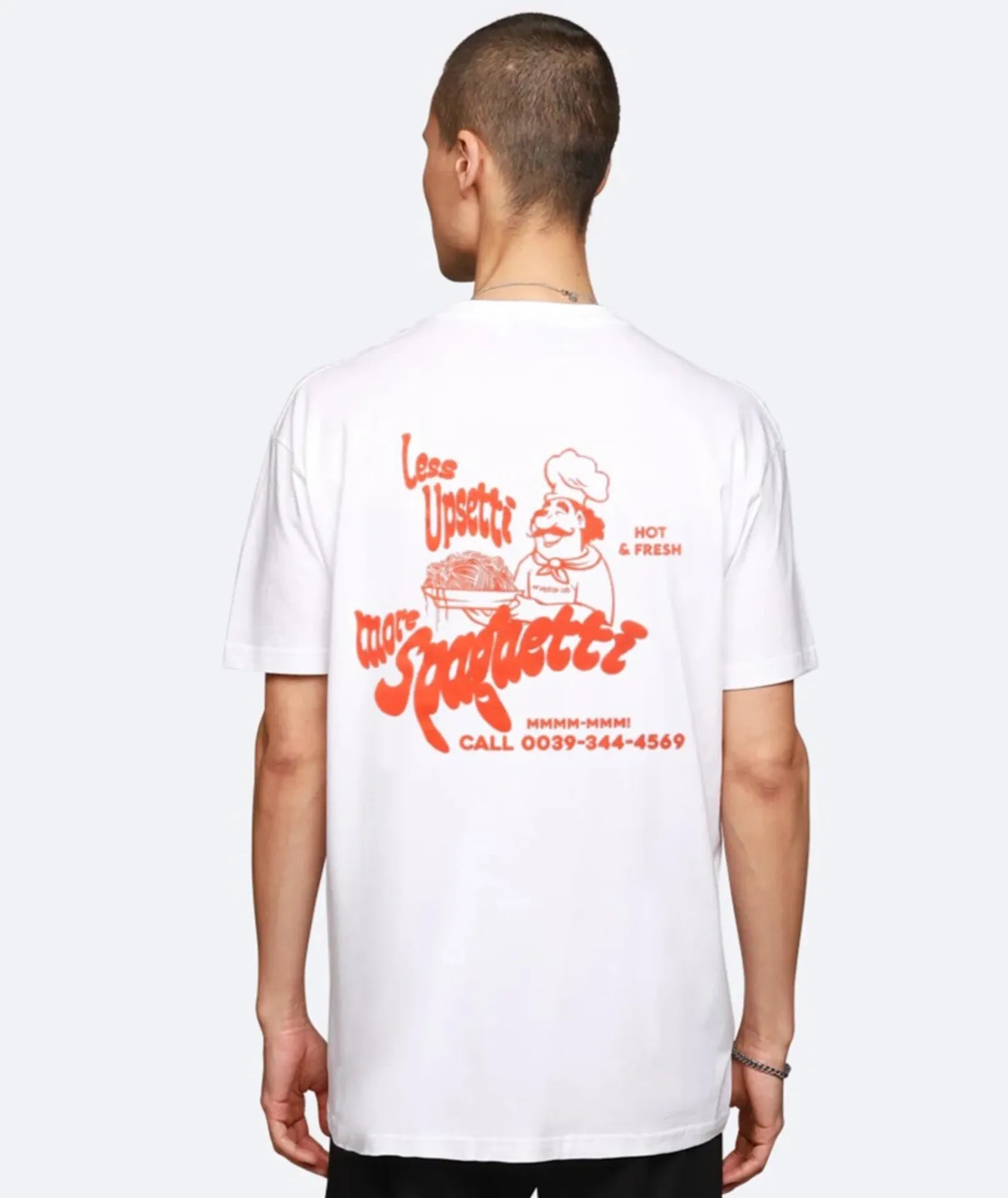 LESS UPSETTI T-SHIRT - WHITE ON VACATION