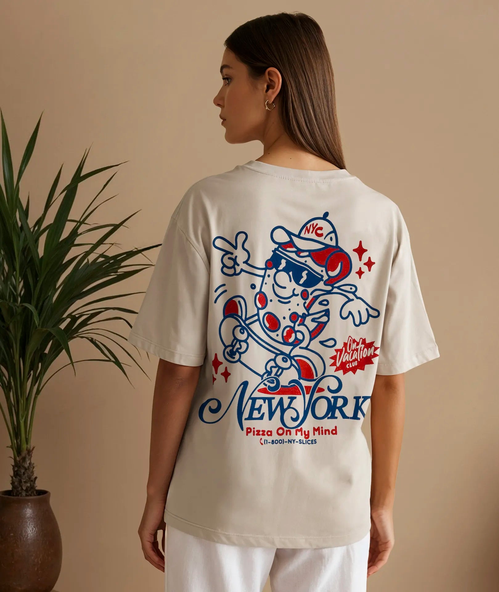 NYC Pizza T-Shirt - Beige On Vacation