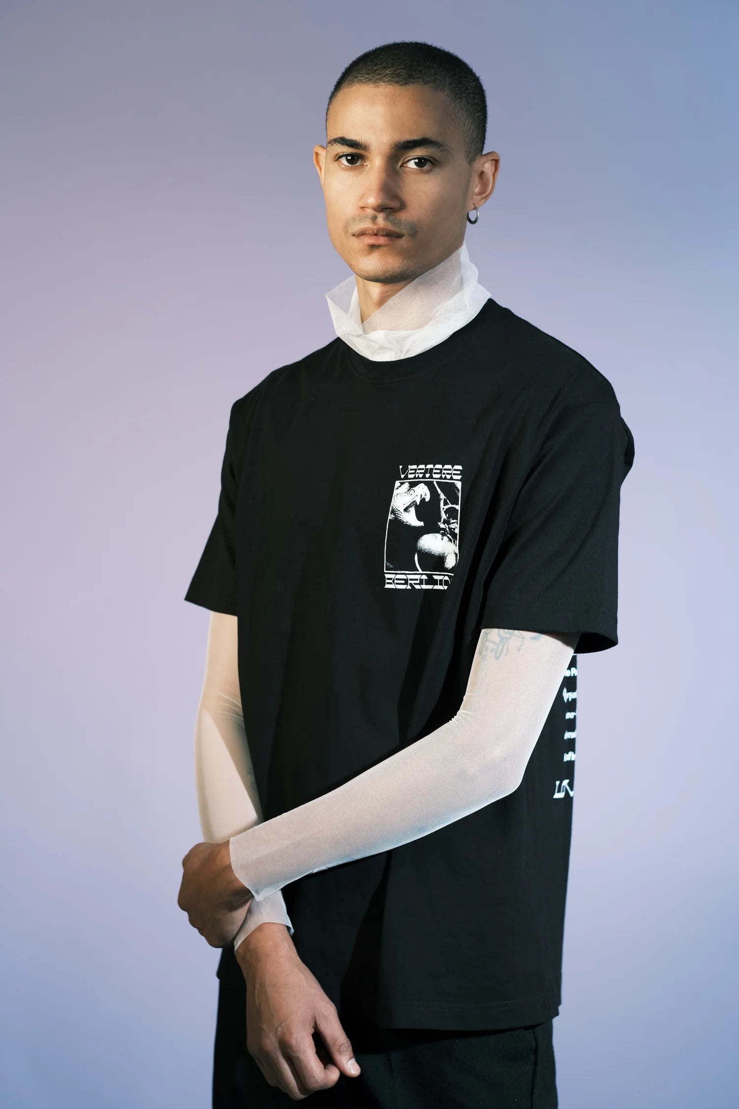 SECRET GARDEN T-SHIRT - BLACK VERTERE BERLIN